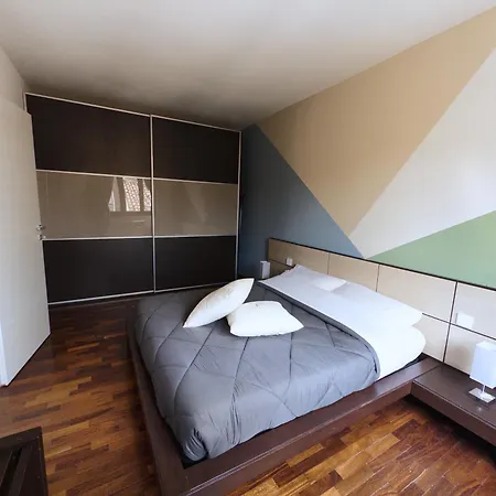 Urban Light 1bedr, 1sofabed, Stay, Free Parking Apartamento Forlì